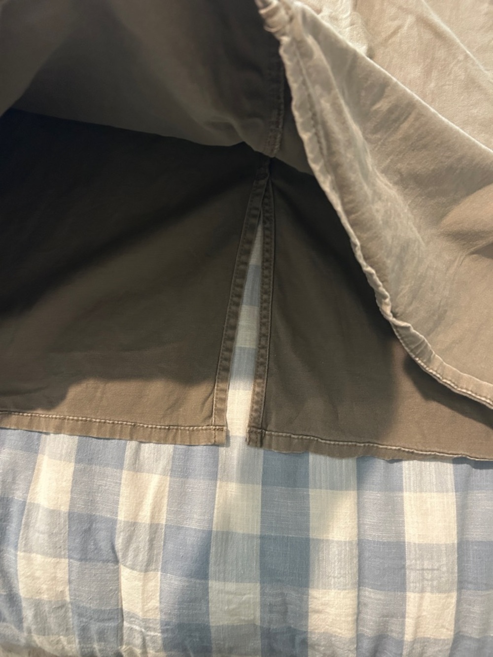 Hannah Renee size 16 long stretch khaki skirt - Picture 2 of 3